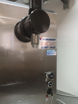 АВТОМАТИЧЕСКАЯ МАШИНА ДЛЯ ВЗБИВАНИЯ СЛИВКОВ SANOMAT EURO PLUS 10