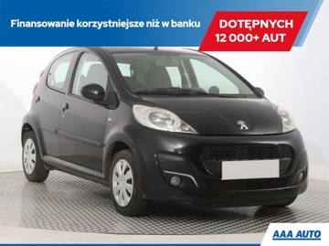 Peugeot 107 Hatchback 5d Facelifting 2012 1.0 VTI 68KM 2013 Peugeot 107 1.0, Salon Polska, Klima ,Bezkolizyjny