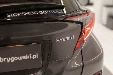 Toyota C-HR I Crossover Facelifting 1.8 Hybrid 122KM 2021 Toyota C-HR 1.8 Hybrid Style 1.8 Hybryda 122KM, zdjęcie 24