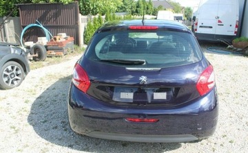 Peugeot 208 I Hatchback 3d 1.6 VTI 120KM 2014 Peugeot 208 1.6 Benzyna 120KM, zdjęcie 5