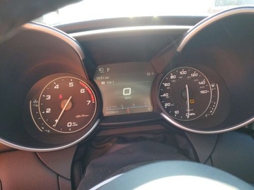 Alfa Romeo Giulia II Sedan Facelifting 2.0 Turbo 280KM 2020 Alfa Romeo Giulia TI 2020 2.0l 2.0 Benzyna 280KM, zdjęcie 9