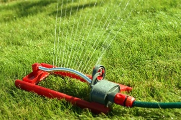 Осциллирующий ороситель с латунными форсунками 146 м, 4 функции