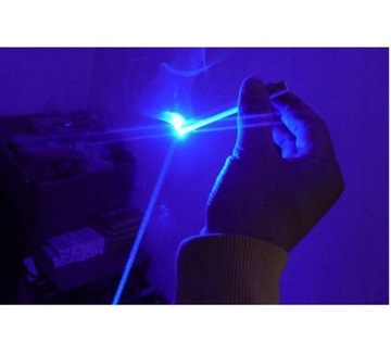 СИНИЙ ЛАЗЕРНЫЙ ИНДИКАТОР ПРОЖИГАЕМЫХ ОТВЕРСТИЙ МОЩНОСТЬЮ 5 Вт