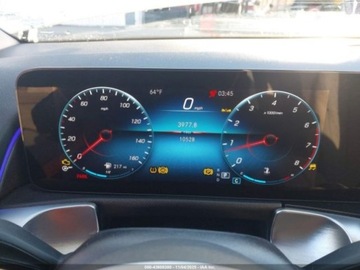 Mercedes GLB 2023 Mercedes-Benz GLB 2023 r., 2,0L 250 4MATIC 2.0 Benzyna 221KM, zdjęcie 6