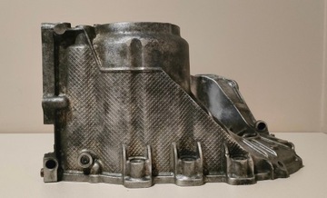 Корпус коробки передач DQ200 0AM301103F