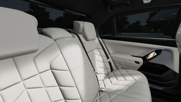 BMW Seria 7 G70 Sedan 3.0 40d 299KM 2025 BMW Seria 7 40d xDrive 299 KM mHEV - BowersWilkins Diamond - Hak Holowniczy, zdjęcie 11