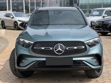 Mercedes GLC C254/X254 2026 MERCEDES-BENZ GLC 300 e 4-Matic AMG Line 2.0 (360KM) 2026, zdjęcie 1