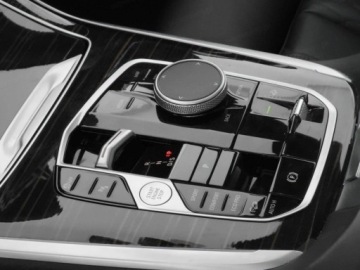 BMW X7 SUV Facelifting 3.0 40i 381KM 2025 xDrive40i Sport Suv 3.0 (381KM) 2025, zdjęcie 13