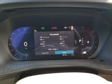 Volvo XC40 Crossover Facelifting 2.0 B5 250KM 2025 Volvo XC 40 Plus 2025 2.0 Benzyna 250KM, zdjęcie 9