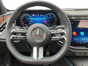 Mercedes Klasa E W214 Sedan 2.0 220d 197KM 2026 E Klasa 220 d 4-Matic AMG 2.0 (moc 197 KM) 2026, zdjęcie 8