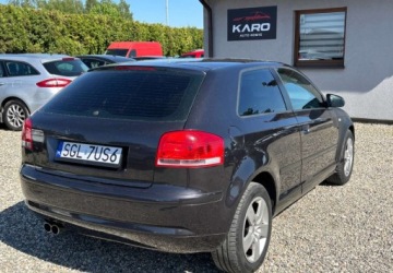 Audi A3 8P Hatchback 3d 2.0 FSI 150KM 2003 Audi A3 3-drzwiowe 2003 r. 2.0 Benzyna 150KM, zdjęcie 5