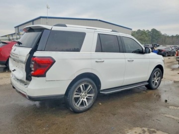 Ford Expedition III 2022 Ford Expedition Limited 2022 3.5 Benzyna 440KM, zdjęcie 3