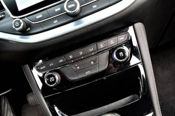 Opel Astra K Sports Tourer 1.4 Turbo 150KM 2016 Opel Astra 1.4 Turbo 150 KM Full Opcja Automat, zdjęcie 15