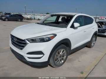 Hyundai Tucson III 2018 Hyundai Tucson 2018 Hyundai Tucson SE FWD 2.0 Benzyna 164KM, zdjęcie 1