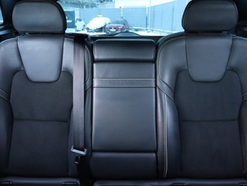 Volvo XC60 II Crossover D3 150KM 2018 Volvo XC60 D3, Salon Polska, Serwis ASO, Skóra, zdjęcie 9