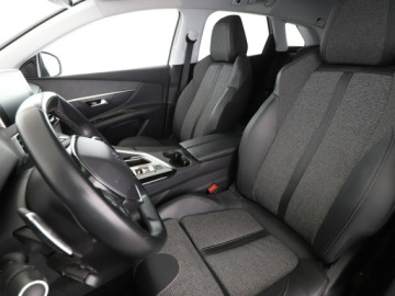 Peugeot 3008 II Crossover 1.2 PureTech 130KM 2019 Peugeot 3008 automat full LED półskóra virtual, zdjęcie 11