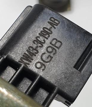 SENZOR AKTIVNÍHO ZAVĚŠENÍ JAGUAR S-TYPE XW43-3C190-AB