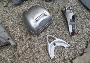 APRILIA SCARABEO 100 STELAŻ MOCOWANIE TYŁ+KUFER