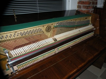 Pianino marki ROSLER- PETROF idealne