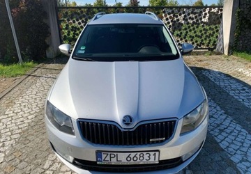 Skoda Octavia III Kombi 1.6 TDI CR DPF 110KM 2014 Skoda Octavia Skoda Octavia 1.6 TDI (Green tec) Ambition 1.6 Diesel 110KM, zdjęcie 14