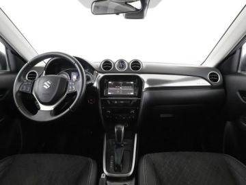 Suzuki Vitara III SUV Facelifting 1.4 BoosterJet 140KM 2020 Suzuki Vitara automat 4x4 panorama navi kamera, zdjęcie 14