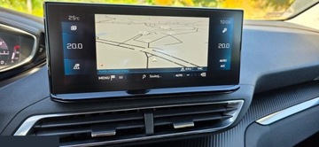 Peugeot 3008 II Crossover Facelifting  1.2 PureTech 130KM 2021 Peugeot 3008 1.2 PureTech Active Pack S&amp;S EAT8 130 KM 2021r, zdjęcie 21