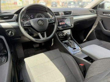 Skoda Superb III Kombi Facelifting 2.0 TDI SCR 150KM 2019 Škoda Superb Skoda Superb 2.0 TDI 150KM 2019, zdjęcie 11