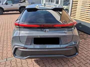 Toyota C-HR II SUV 1.8 Hybrid 140KM 2026 Od ręki - Style 1.8 Hybrid 140KM | Podgrzewane fotele!, zdjęcie 3