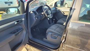 Volkswagen Touran I 2.0 FSI 150KM 2005 VW Touran 2005r 2.0FSI/150KM Klima Elektryka Szyberdach Navi, zdjęcie 9