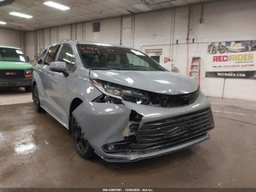 Toyota Sienna III 2025 Toyota Sienna Woodland Edition 2025 2.5 Hybryda 245KM, zdjęcie 7