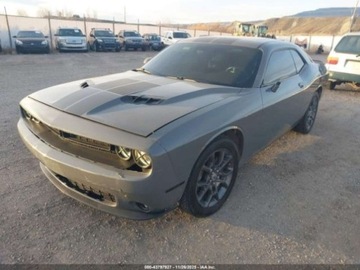 Dodge Challenger III 2018 Dodge Challenger DODGE CHALLENGER GT AWD 3.6 Benzyna 305KM, zdjęcie 6