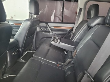 Mitsubishi Pajero IV SUV 5d 3.2 Di-DC 170KM 2009 Mitsubishi Pajero sprowadzony ubezpieczony zarejestrowany, zdjęcie 19