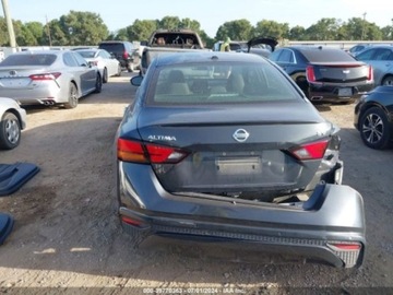 Nissan Altima V 2022 Nissan Altima 2022 Nissan Altima 2.5 SV Sedan 2.5 Benzyna 188KM, zdjęcie 4