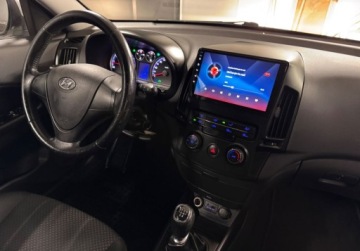 Hyundai i30 I CW Facelifting 1.4 DOHC 109KM 2012 Hyundai i30 wszystko dzial navipelna ele 1.4 Benzyna 109KM, zdjęcie 7