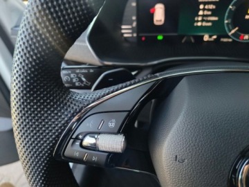 Skoda Octavia IV Kombi 2.0 TDI 150KM 2023 Skoda Octavia Sportline serwis ASO 2.0TDI 150KM bezwypadkowy pakiety Smart, zdjęcie 17