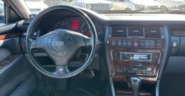 Audi A8 D2 Sedan 2.8 30V 193KM 1997 Audi A8 2.8B zarejestrowany automwt 2.8 Benzyna 193KM, zdjęcie 22