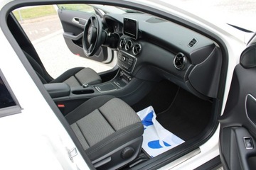Mercedes GLA I Off-Roader Facelifting 1.6 180 122KM 2019 Mercedes GLA 180 F-vat Salon Polska Kamera Automat, zdjęcie 29