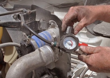 КОМПЛЕКТ ДЛЯ ПРОВЕРКИ СИСТЕМЫ ВПУСКА ТУРБОКОМПЕНСАТОРА НА УТЕЧКИ