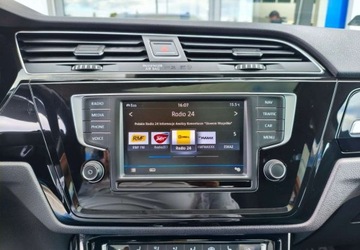 Volkswagen Touran III 2.0 TDI 150KM 2017 Volkswagen Touran Volkswagen Touran 2.0 TDI BMT Highline DSG 2.0 Diesel, zdjęcie 20