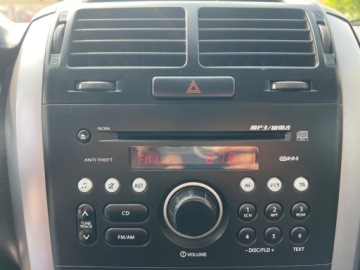 Suzuki Grand Vitara II SUV 1.9 DDiS 129KM 2008 Suzuki Grand Vitara 4X4 KLIMATYZACJA SKORY GRZANE FOTELE EL.SZYBY CENTRALN, zdjęcie 10