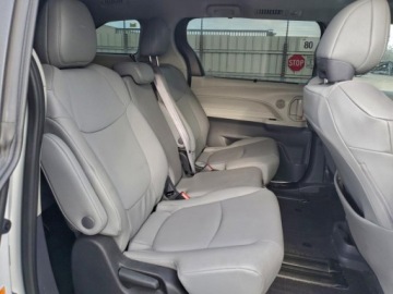 Toyota Sienna III 2022 Toyota Sienna 2022r., 2.5L 2.5 Hybryda 245KM, zdjęcie 9