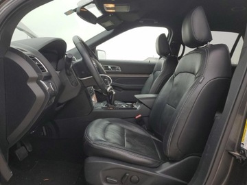 Ford Explorer VI 2019 Ford Explorer Limited 2019 3.5l 3.5 Benzyna 290KM, zdjęcie 7