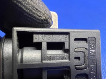 AUDI A4 A5 A6 A7 A8 POJISTKA PYROTECHNICKÝ 4F0915519