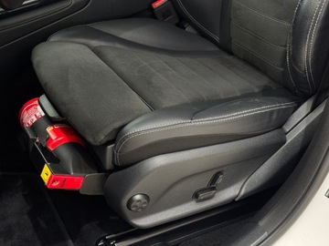 Mercedes GLC C253 SUV Facelifting 2.0 200d 163KM 2020 Mercedes-Benz GLC 200 AMG Line 4-Matic / 1 właścic, zdjęcie 9