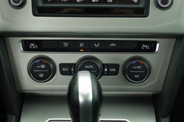 Volkswagen Passat B8 Limousine 2.0 TDI BlueMotion Technology 150KM 2016 VW Passat 2.0 TDI, Salon Polska, Serwis ASO, zdjęcie 11