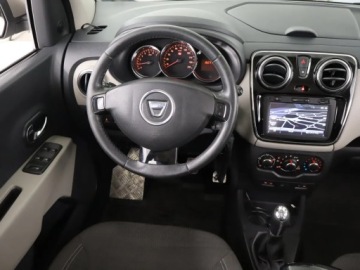 Dacia Lodgy Minivan TCe  115KM 2014 Dacia Lodgy 1.2 TCe, Salon Polska, 7 miejsc, Navi, zdjęcie 6