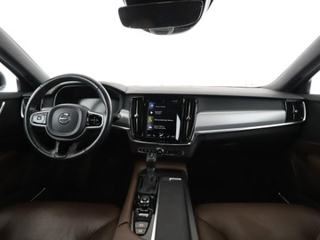 Volvo V90 II Kombi 2.0 D4 190KM 2017 Volvo V90 4x4 automat czekladowe skóry full LED, zdjęcie 14