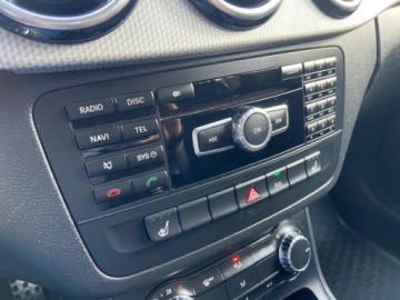 Mercedes Klasa B W246 Sports Tourer 180 BlueEFFICIENCY 122KM 2012 Mercedes-Benz Klasa B B180 Benzyna Super Kondycja Grzane Fotele Tempomat P, zdjęcie 18