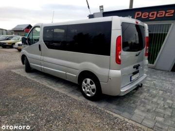 Opel Vivaro A Combi L1 2.0 CDTI 115KM 2013 Opel Vivaro Opel Vivaro L2H1 2.9t Edition 2.0 Diesel 115KM, zdjęcie 3