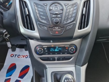 Ford Focus III 2012 Ford Focus Titanium 2012 1.6 TDCI 100KM zarejestrowany gwarancja 1.6 Diesel, zdjęcie 25